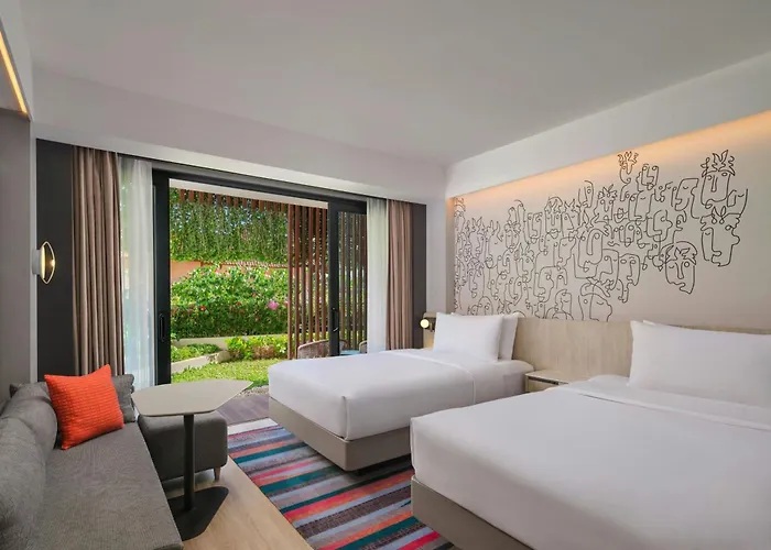 Aloft By Marriott Bali At Beachwalk Hotel Kuta Lombok