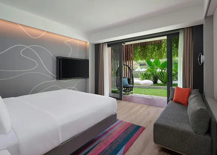 Hotel Aloft By Marriott Bali At Beachwalk