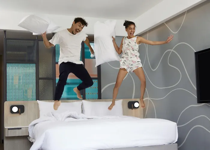 Aloft By Marriott Bali At Beachwalk 4* Kuta Lombok